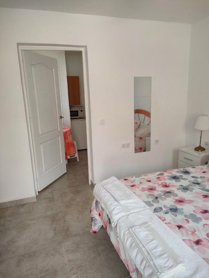Апарт отель Casa Alba 2 Пуэрто-дель-Росарио Экстерьер фото